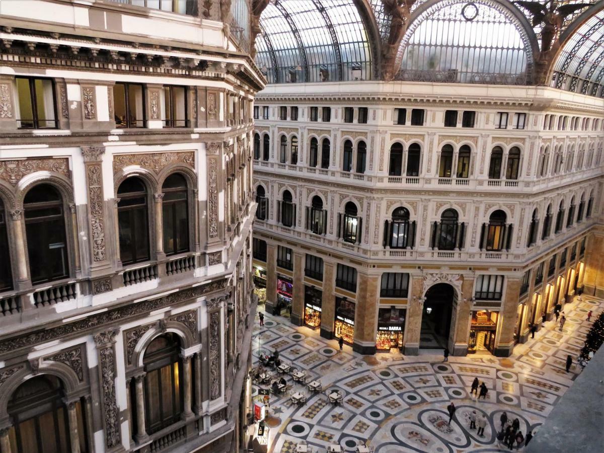 Domus Sibyllina, Galleria Umberto I Neapol Exteriér fotografie